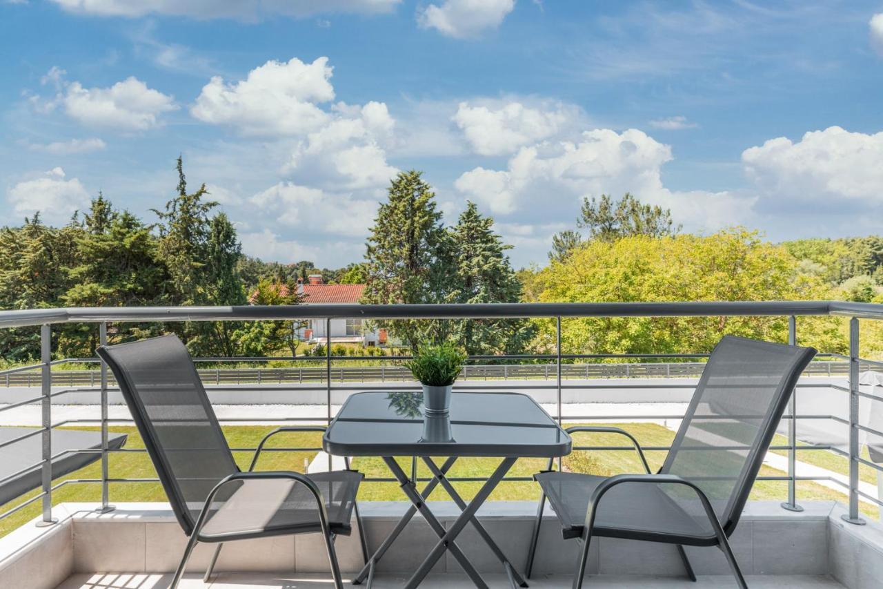 V Luxury Apartments Posidi 外观 照片