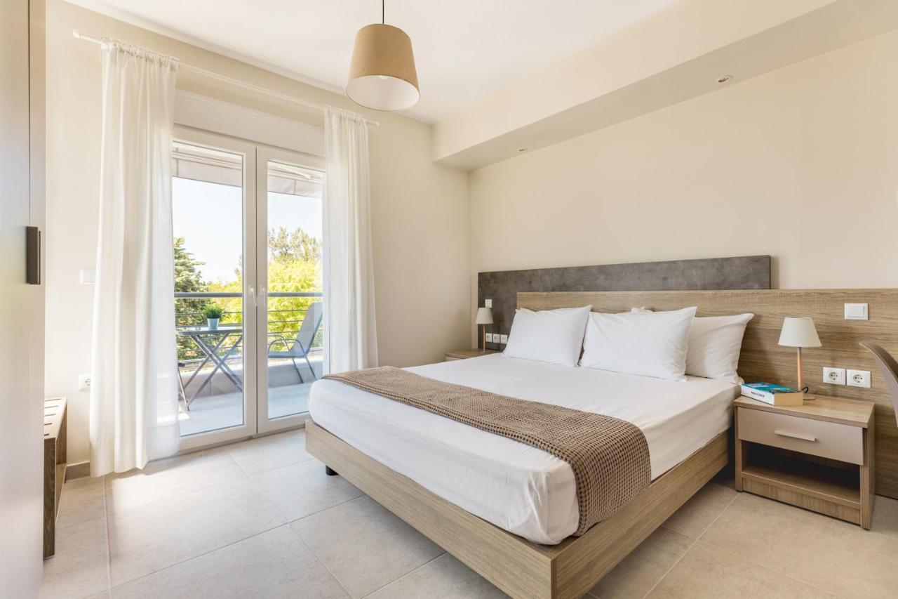 V Luxury Apartments Posidi 外观 照片