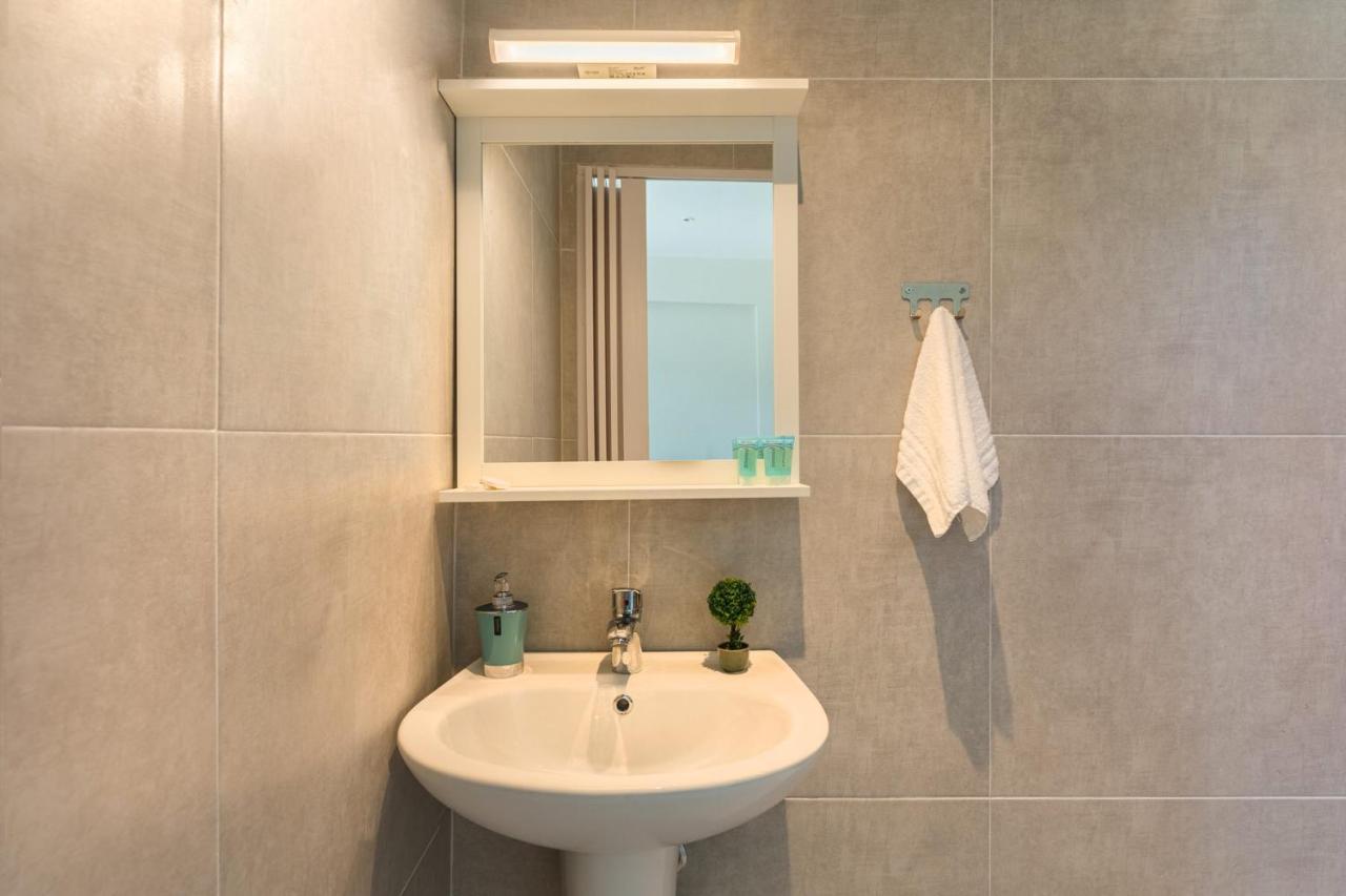 V Luxury Apartments Posidi 外观 照片
